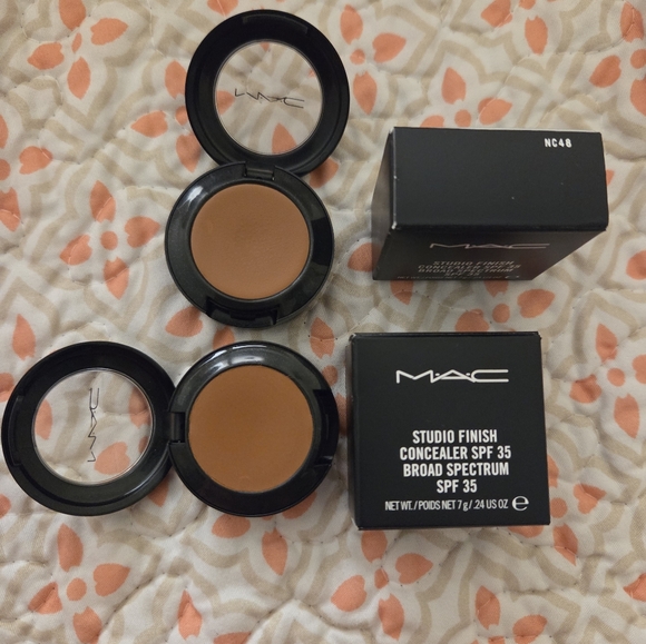 NEW!! MAC Cosmetics Studio Finish Concealer NC48 - Picture 1 of 2